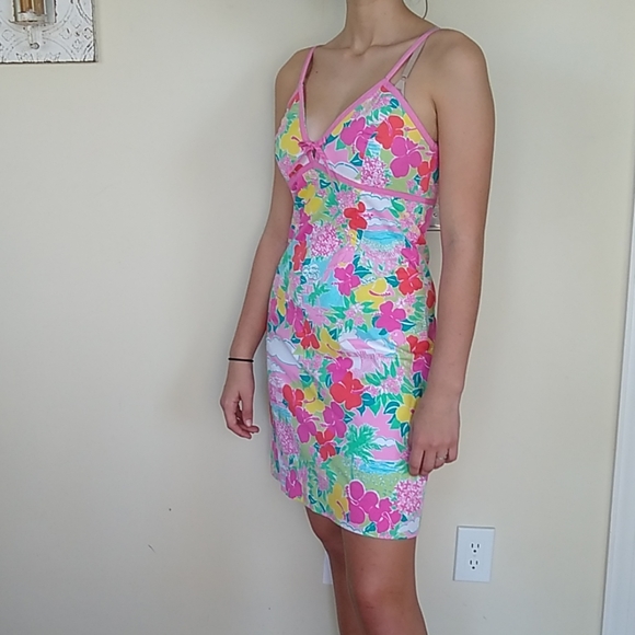 Lilly Pulitzer Dresses & Skirts - Lilly Pulitzer Dress.  Size 8